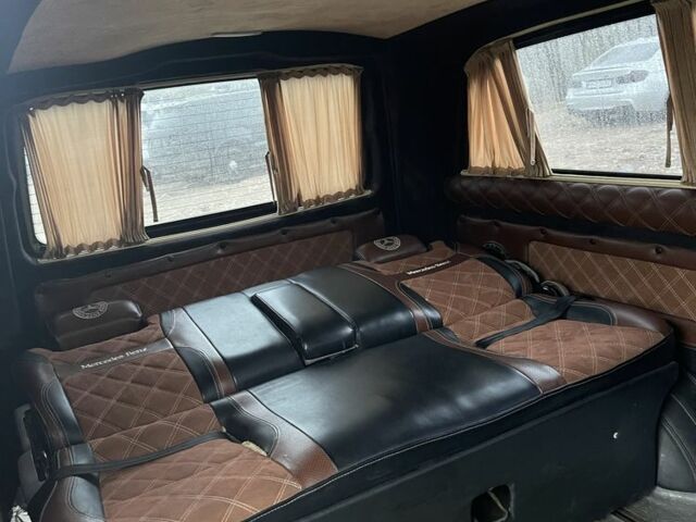 Синий Мерседес Вито, объемом двигателя 0 л и пробегом 390 тыс. км за 7999 $, фото 9 на Automoto.ua