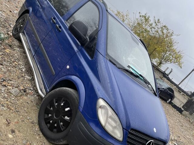 Синий Мерседес Вито, объемом двигателя 0 л и пробегом 390 тыс. км за 7999 $, фото 2 на Automoto.ua