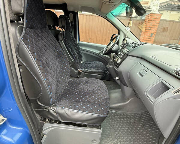 Синий Мерседес Вито, объемом двигателя 2.15 л и пробегом 357 тыс. км за 8200 $, фото 16 на Automoto.ua