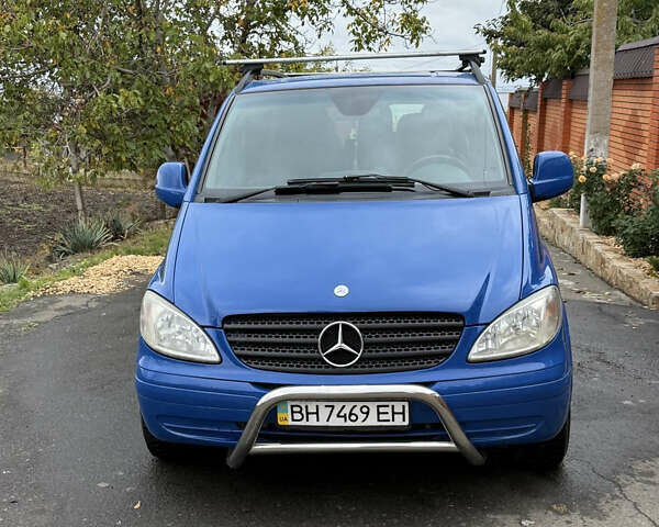 Синий Мерседес Вито, объемом двигателя 2.15 л и пробегом 357 тыс. км за 8200 $, фото 3 на Automoto.ua