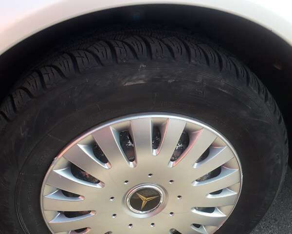 Синий Мерседес Вито, объемом двигателя 2.1 л и пробегом 338 тыс. км за 8300 $, фото 11 на Automoto.ua