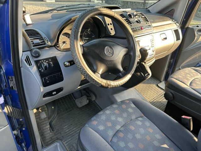 Синий Мерседес Вито, объемом двигателя 2.2 л и пробегом 230 тыс. км за 11400 $, фото 6 на Automoto.ua