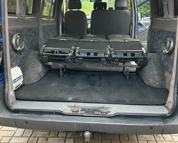 Синій Мерседес Віто, об'ємом двигуна 2.15 л та пробігом 401 тис. км за 8900 $, фото 4 на Automoto.ua