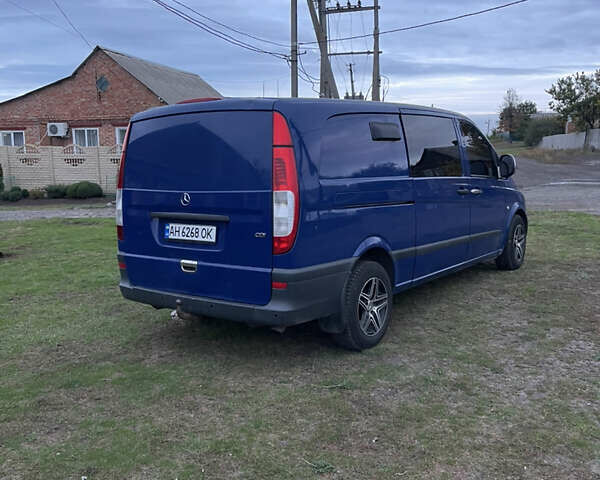 Синий Мерседес Вито, объемом двигателя 2.15 л и пробегом 390 тыс. км за 8900 $, фото 6 на Automoto.ua