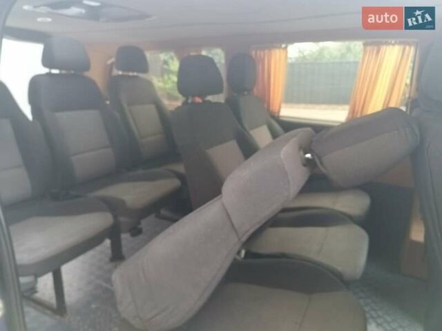 Синий Мерседес Вито, объемом двигателя 2.15 л и пробегом 295 тыс. км за 8900 $, фото 9 на Automoto.ua