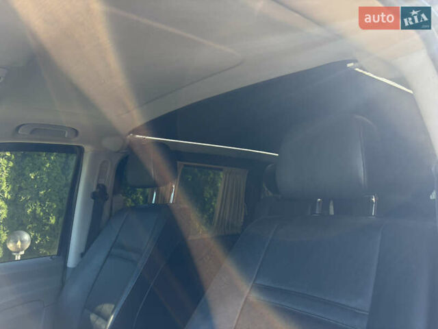 Синий Мерседес Вито, объемом двигателя 2.15 л и пробегом 320 тыс. км за 8888 $, фото 16 на Automoto.ua