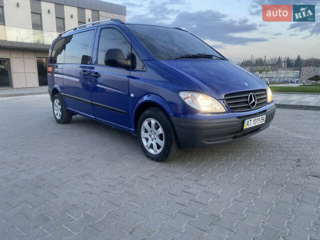 Синий Мерседес Вито, объемом двигателя 2.15 л и пробегом 429 тыс. км за 8499 $, фото 1 на Automoto.ua