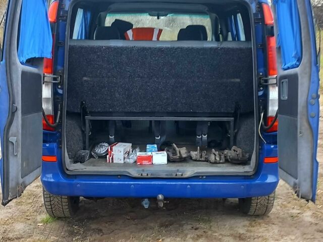 Синий Мерседес Вито, объемом двигателя 2.15 л и пробегом 320 тыс. км за 8700 $, фото 15 на Automoto.ua