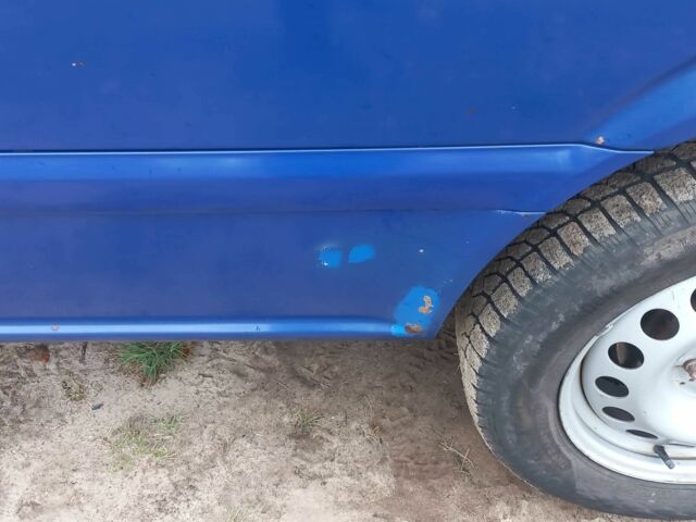 Синий Мерседес Вито, объемом двигателя 2.15 л и пробегом 320 тыс. км за 8700 $, фото 5 на Automoto.ua