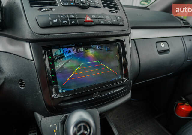 Мерседес Вито 2011 в Черновцах на Automoto.ua Синий Мерседес Вито, объемом двигателя 2.14 л и пробегом 327 тыс. км за 17800 $, фото 53 на Automoto.ua