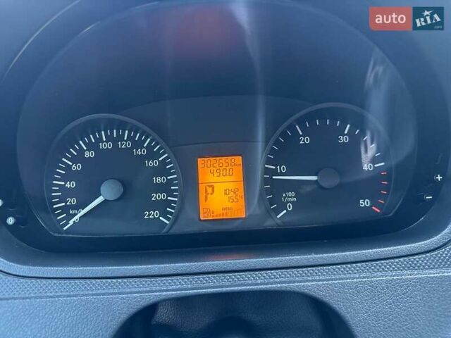 Мерседес Вито 2011 в Запорожье на Automoto.ua Синий Мерседес Вито, объемом двигателя 2.14 л и пробегом 302 тыс. км за 10500 $, фото 12 на Automoto.ua