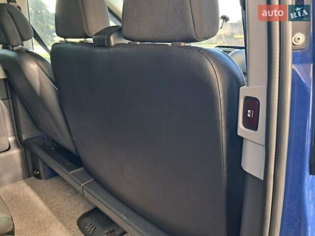 Синий Мерседес Вито, объемом двигателя 2.14 л и пробегом 285 тыс. км за 12000 $, фото 15 на Automoto.ua
