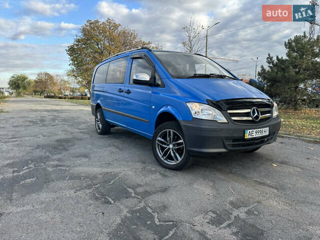 Синий Мерседес Вито, объемом двигателя 2.14 л и пробегом 226 тыс. км за 10700 $, фото 4 на Automoto.ua
