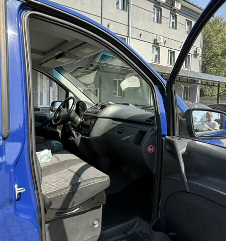 Синий Мерседес Вито, объемом двигателя 2.14 л и пробегом 324 тыс. км за 11400 $, фото 11 на Automoto.ua