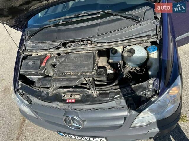 Мерседес Вито 2011 в Запорожье на Automoto.ua Синий Мерседес Вито, объемом двигателя 2.14 л и пробегом 302 тыс. км за 10500 $, фото 14 на Automoto.ua