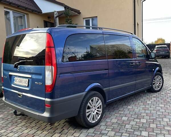 Синий Мерседес Вито, объемом двигателя 2.14 л и пробегом 385 тыс. км за 15999 $, фото 3 на Automoto.ua