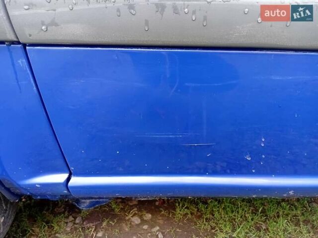 Синий Мерседес Вито, объемом двигателя 2.14 л и пробегом 395 тыс. км за 14500 $, фото 19 на Automoto.ua