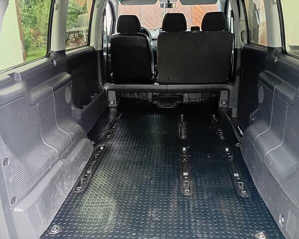 Синий Мерседес Вито, объемом двигателя 2.14 л и пробегом 395 тыс. км за 14500 $, фото 1 на Automoto.ua