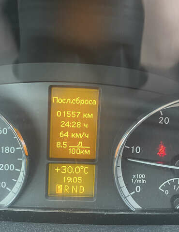 Синий Мерседес Вито, объемом двигателя 2.14 л и пробегом 385 тыс. км за 15999 $, фото 35 на Automoto.ua