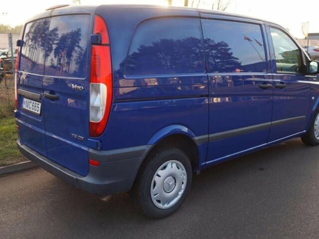 Синій Мерседес Віто, об'ємом двигуна 2.2 л та пробігом 145 тис. км за 8600 $, фото 7 на Automoto.ua