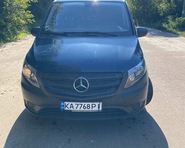 Синий Мерседес Вито, объемом двигателя 1.6 л и пробегом 230 тыс. км за 15500 $, фото 32 на Automoto.ua