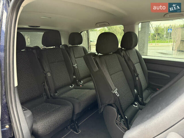 Мерседес Вито 2016 в Ужгороде на Automoto.ua Синий Мерседес Вито, объемом двигателя 2.14 л и пробегом 285 тыс. км за 24800 $, фото 8 на Automoto.ua