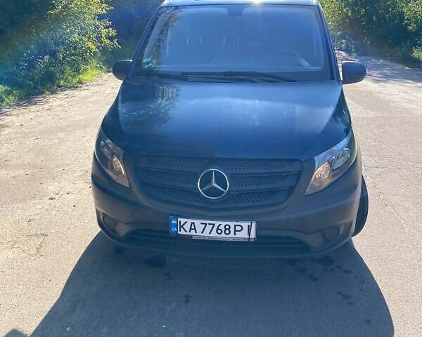 Синий Мерседес Вито, объемом двигателя 1.6 л и пробегом 230 тыс. км за 15500 $, фото 25 на Automoto.ua