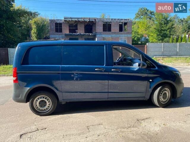 Синий Мерседес Вито, объемом двигателя 1.6 л и пробегом 230 тыс. км за 15500 $, фото 27 на Automoto.ua