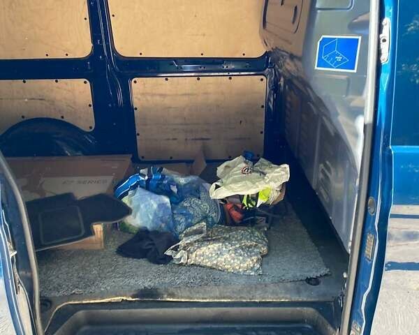 Синий Мерседес Вито, объемом двигателя 1.6 л и пробегом 230 тыс. км за 15500 $, фото 17 на Automoto.ua