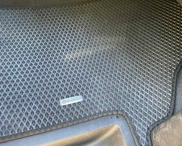 Синий Мерседес Вито, объемом двигателя 1.6 л и пробегом 230 тыс. км за 15500 $, фото 8 на Automoto.ua