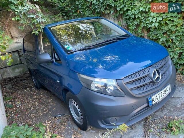 Синий Мерседес Вито, объемом двигателя 1.6 л и пробегом 230 тыс. км за 15500 $, фото 2 на Automoto.ua