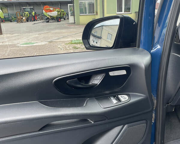 Синій Мерседес Віто, об'ємом двигуна 2.2 л та пробігом 240 тис. км за 21500 $, фото 7 на Automoto.ua