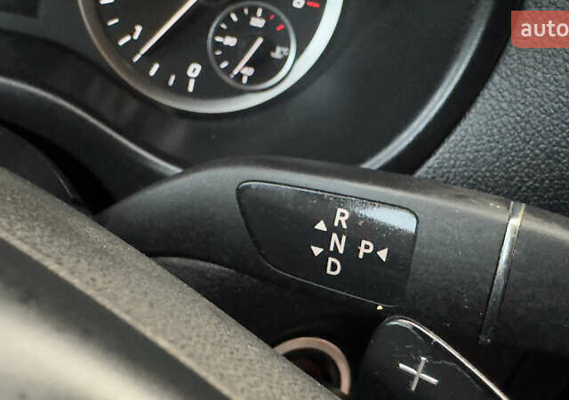 Синий Мерседес Вито, объемом двигателя 2.14 л и пробегом 297 тыс. км за 23150 $, фото 67 на Automoto.ua