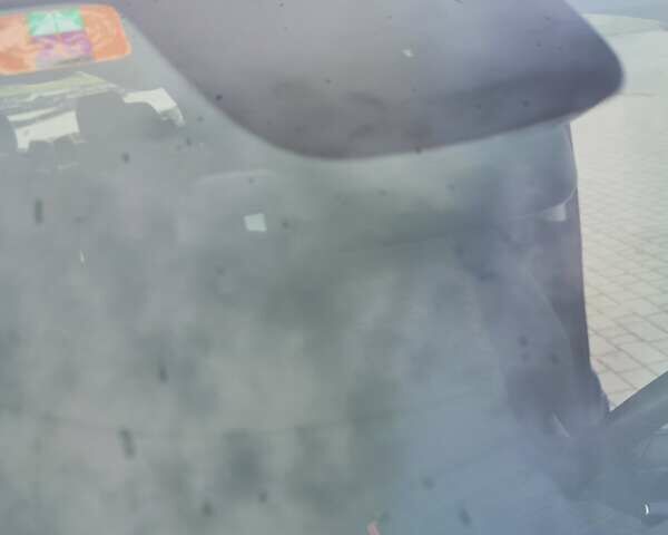 Синій Мерседес Віто, об'ємом двигуна 2.2 л та пробігом 200 тис. км за 33888 $, фото 40 на Automoto.ua