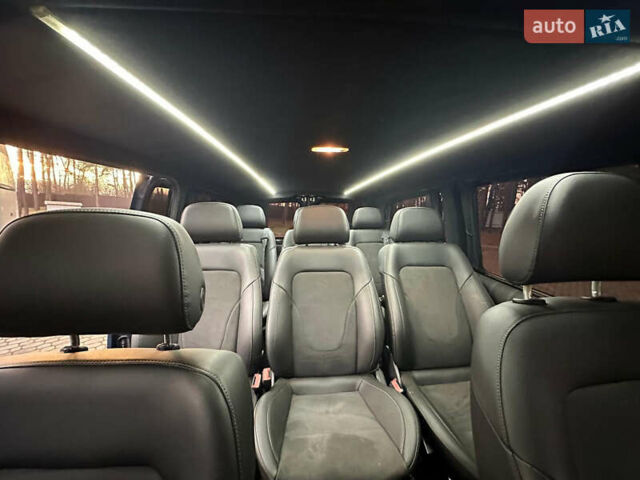 Синий Мерседес Вито, объемом двигателя 2.14 л и пробегом 156 тыс. км за 29500 $, фото 12 на Automoto.ua