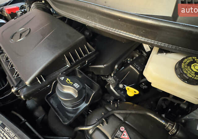 Синий Мерседес Вито, объемом двигателя 2.14 л и пробегом 297 тыс. км за 23150 $, фото 50 на Automoto.ua