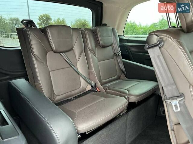 Синий Мерседес Вито, объемом двигателя 1.75 л и пробегом 195 тыс. км за 19400 $, фото 20 на Automoto.ua