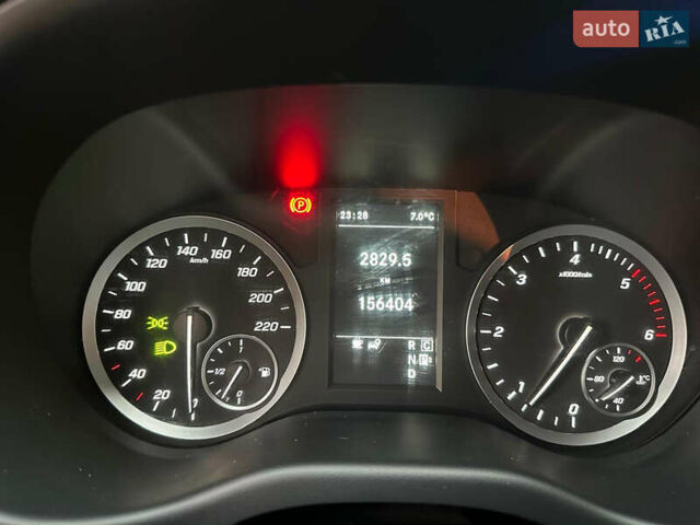 Синий Мерседес Вито, объемом двигателя 2.14 л и пробегом 156 тыс. км за 29500 $, фото 14 на Automoto.ua