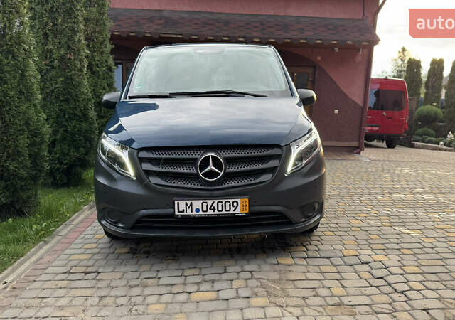 Синий Мерседес Вито, объемом двигателя 2.14 л и пробегом 297 тыс. км за 23150 $, фото 14 на Automoto.ua