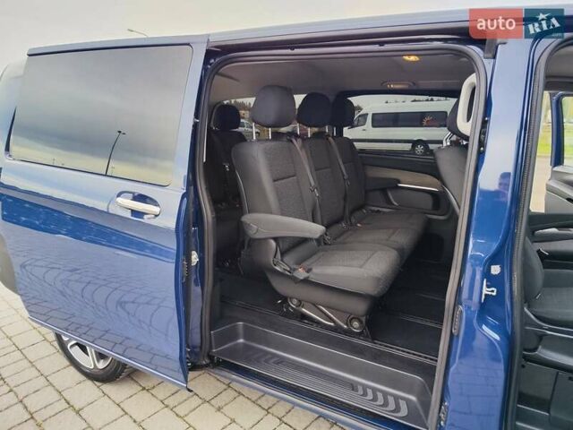 Синій Мерседес Віто, об'ємом двигуна 2.2 л та пробігом 200 тис. км за 33888 $, фото 113 на Automoto.ua