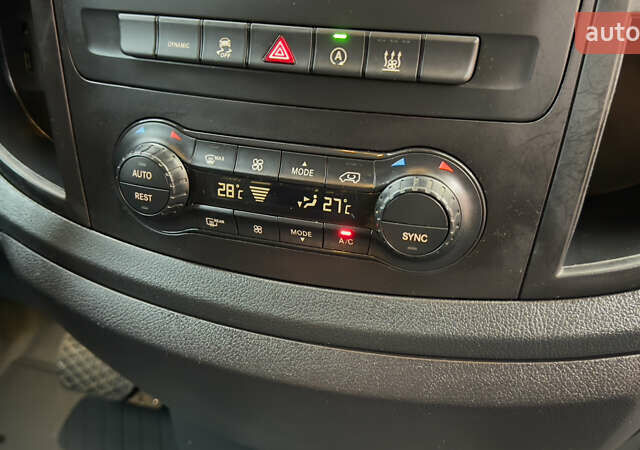 Синий Мерседес Вито, объемом двигателя 2.14 л и пробегом 297 тыс. км за 23150 $, фото 66 на Automoto.ua