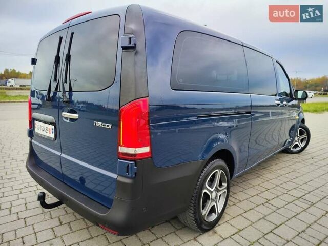 Синій Мерседес Віто, об'ємом двигуна 2.2 л та пробігом 200 тис. км за 33888 $, фото 20 на Automoto.ua