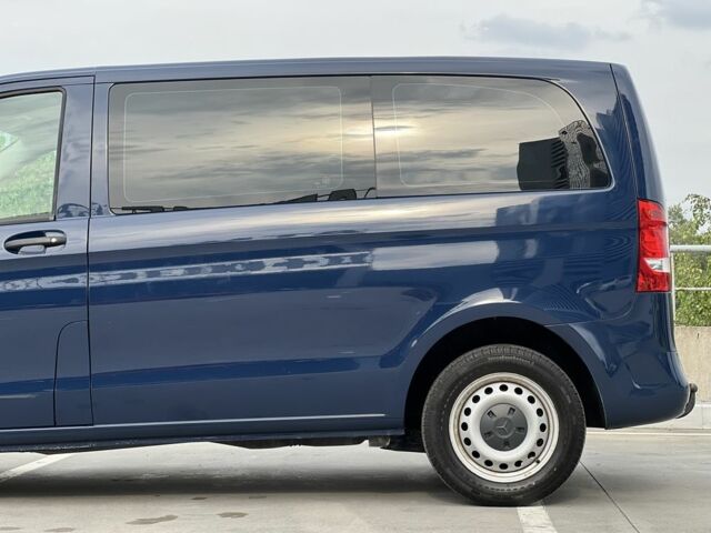 Синий Мерседес Вито, объемом двигателя 1.8 л и пробегом 195 тыс. км за 19900 $, фото 8 на Automoto.ua