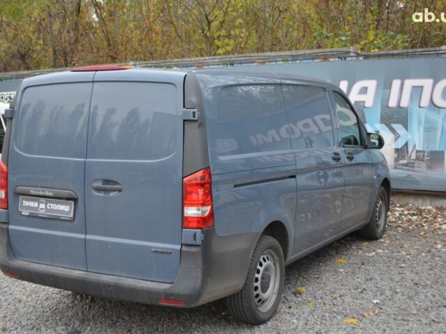 Синий Мерседес Вито, объемом двигателя 0 л и пробегом 38 тыс. км за 15000 $, фото 5 на Automoto.ua