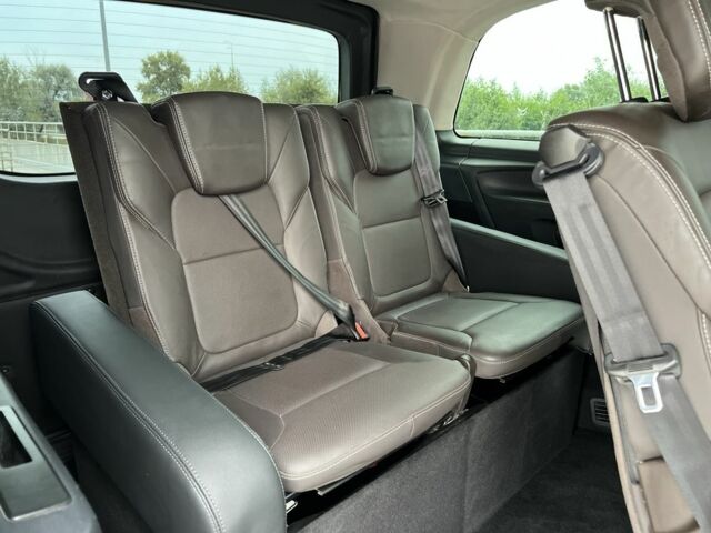 Синий Мерседес Вито, объемом двигателя 1.8 л и пробегом 195 тыс. км за 19900 $, фото 21 на Automoto.ua