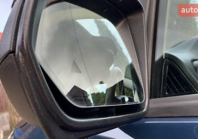 Синий Мерседес Вито, объемом двигателя 2.14 л и пробегом 297 тыс. км за 23150 $, фото 23 на Automoto.ua