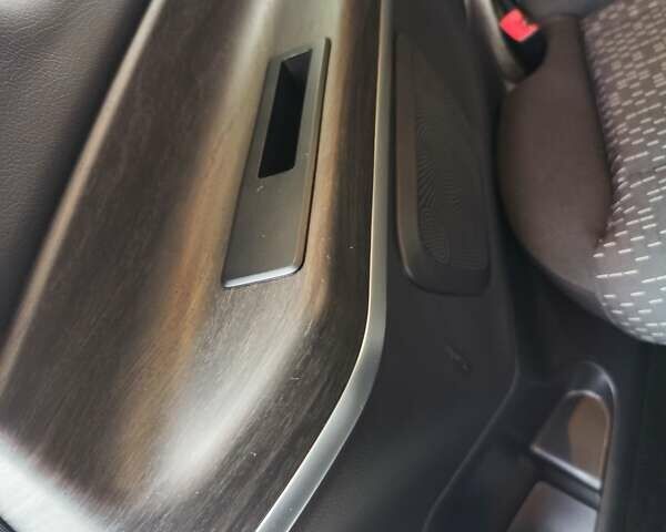 Синій Мерседес Віто, об'ємом двигуна 2.2 л та пробігом 200 тис. км за 33888 $, фото 109 на Automoto.ua