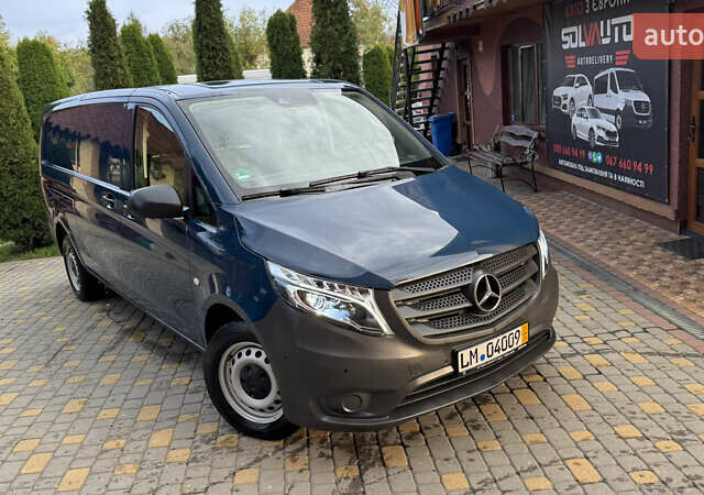 Синий Мерседес Вито, объемом двигателя 2.14 л и пробегом 297 тыс. км за 23150 $, фото 2 на Automoto.ua