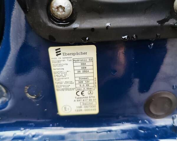 Синій Мерседес Віто, об'ємом двигуна 2.2 л та пробігом 200 тис. км за 33888 $, фото 66 на Automoto.ua