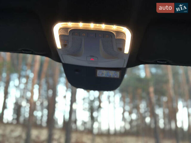 Синий Мерседес Вито, объемом двигателя 2.14 л и пробегом 156 тыс. км за 29500 $, фото 19 на Automoto.ua